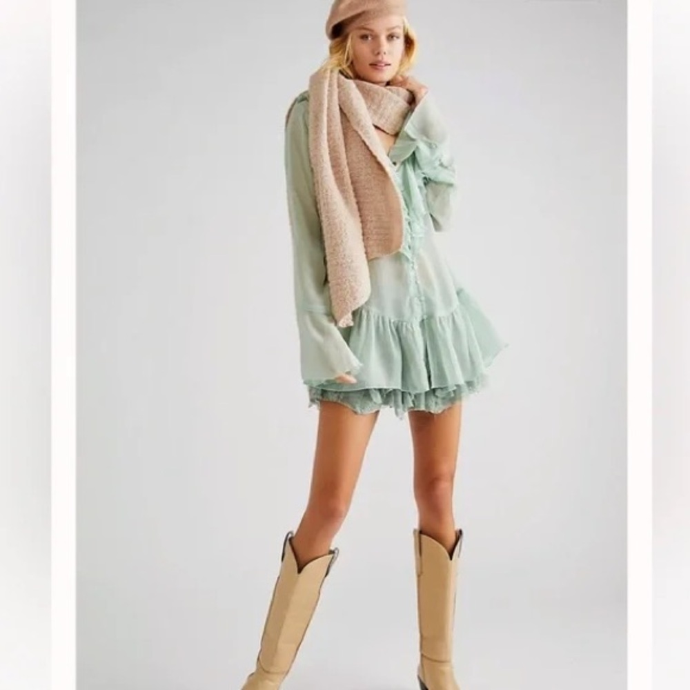 Free People Callie Sheer Flowy Light Green Ruffled Tunic Blouse Boho Drapey Chic - Picture 10 of 10